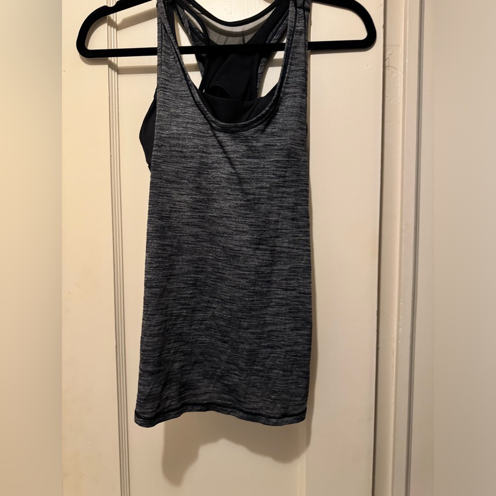 Lululemon Tank Size